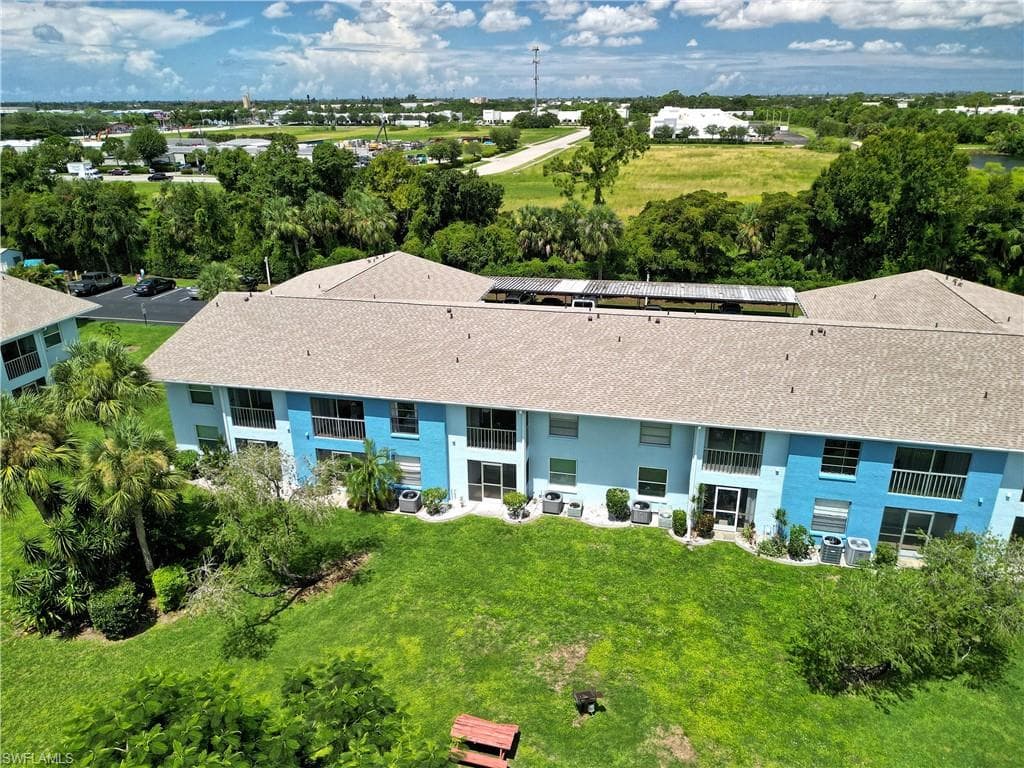 1100 Pondella RD 807-27