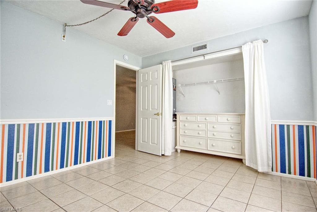 1100 Pondella RD 807-16
