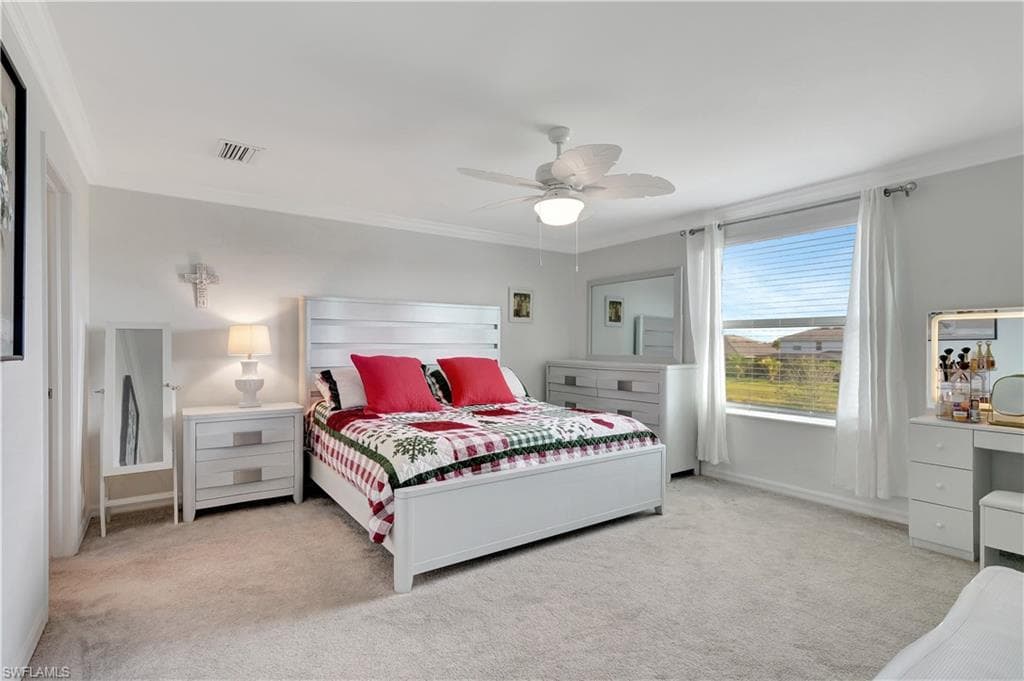 2122 Hamlin ST-26