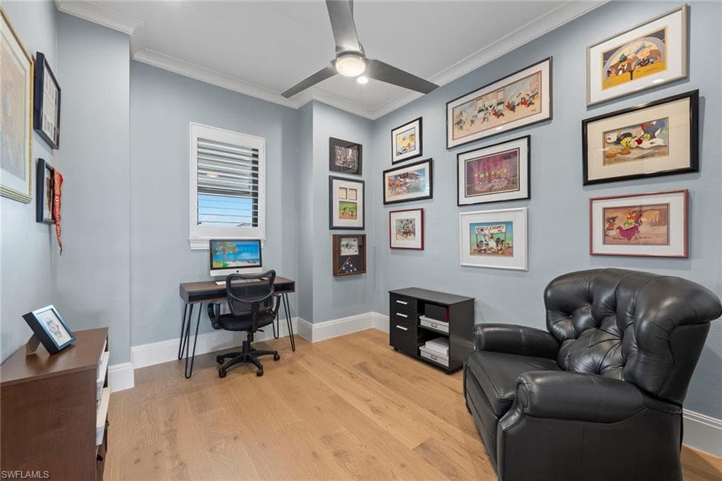 211 San Mateo DR-36