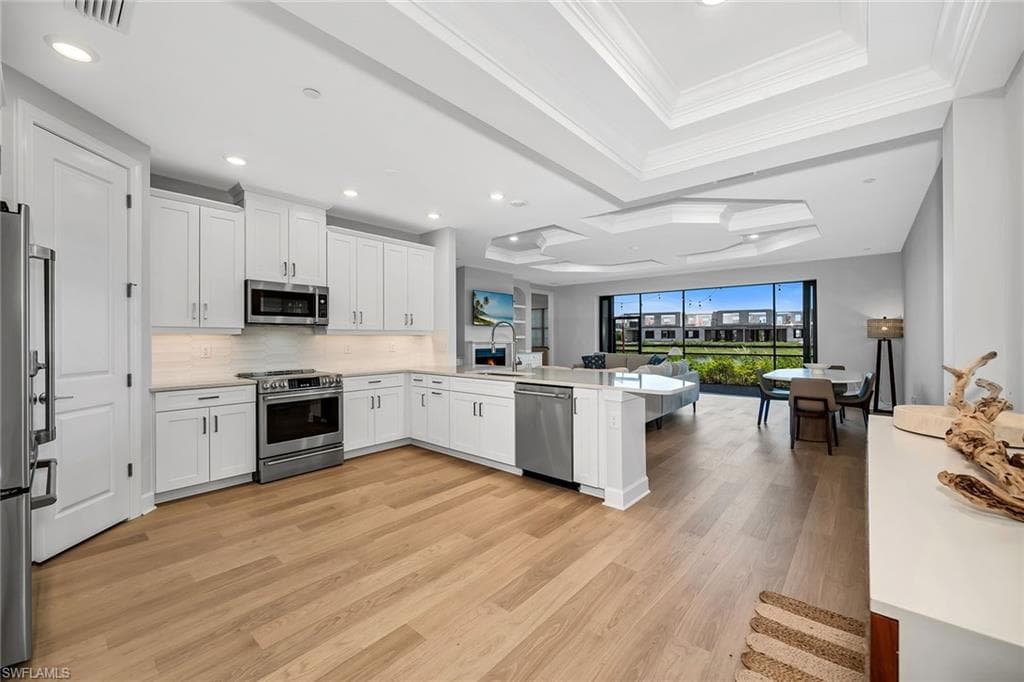 15324 Lucerna ST 102-13