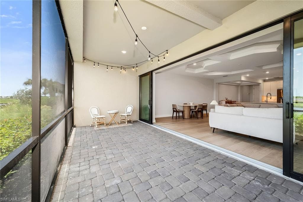 15324 Lucerna ST 102-30