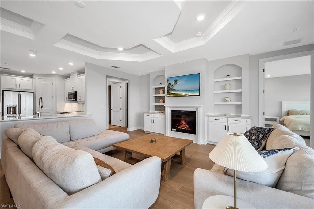 15324 Lucerna ST 102-4