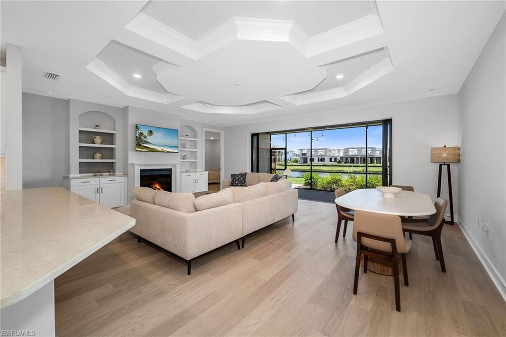 15324 Lucerna ST 102-8