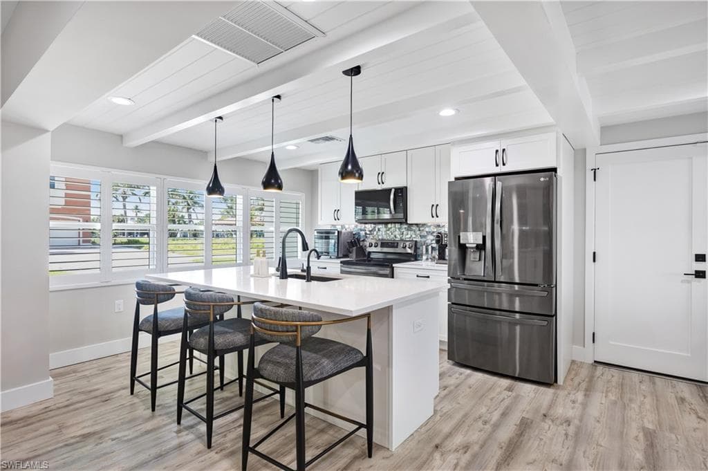 131 Egret ST-9