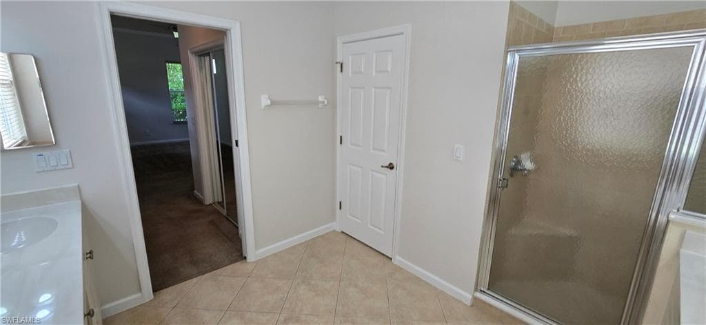 7856 Founders CIR-12