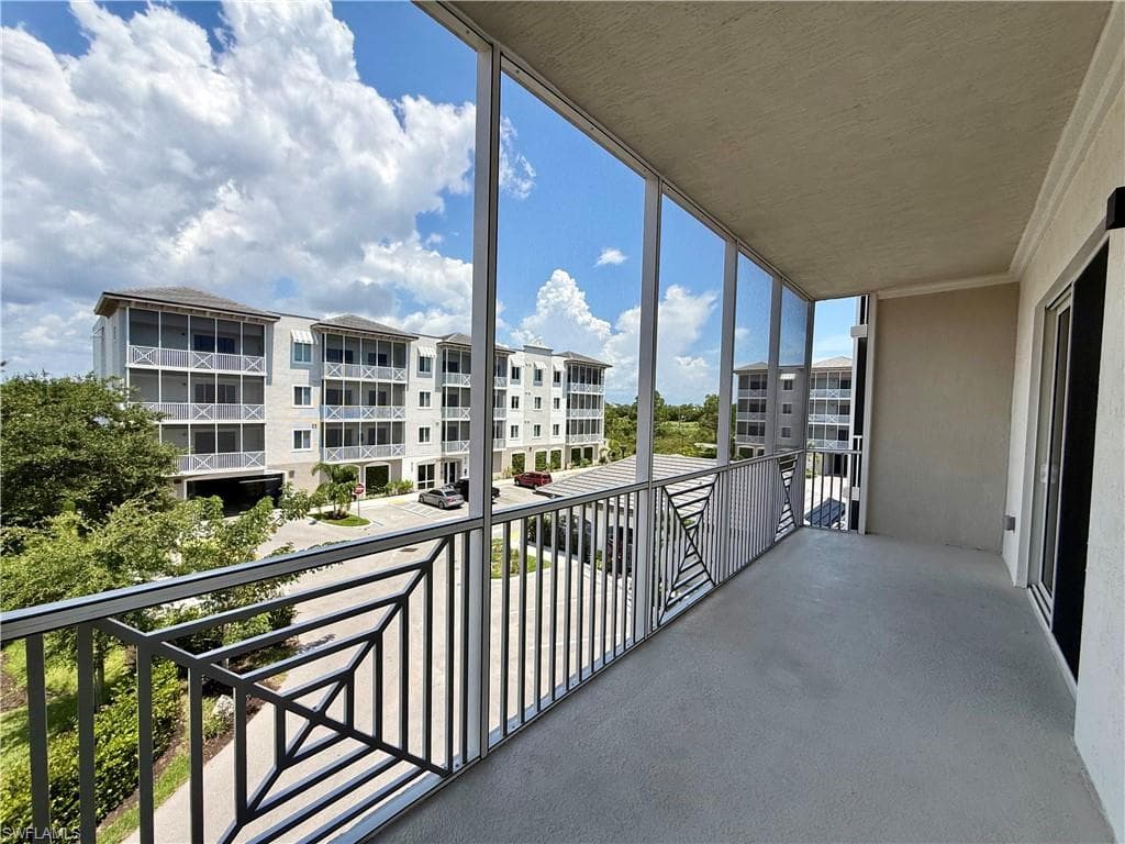 26589 Rosewood Pointe DR A-203-8