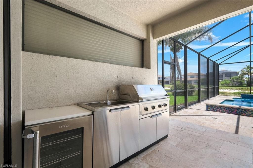 4500 Aurora ST-28