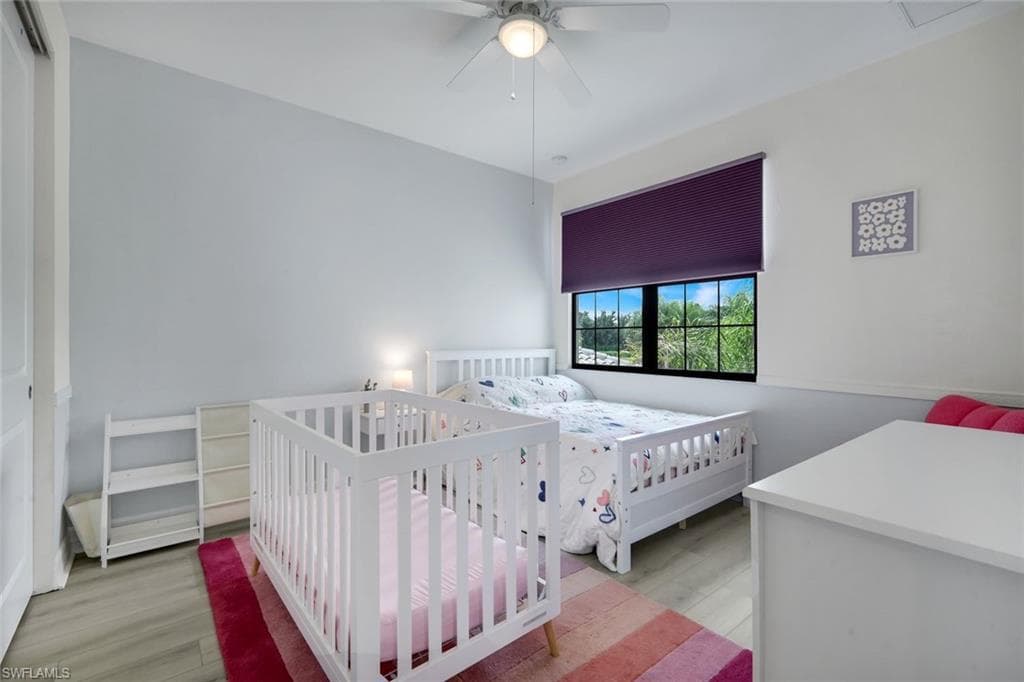 4500 Aurora ST-24