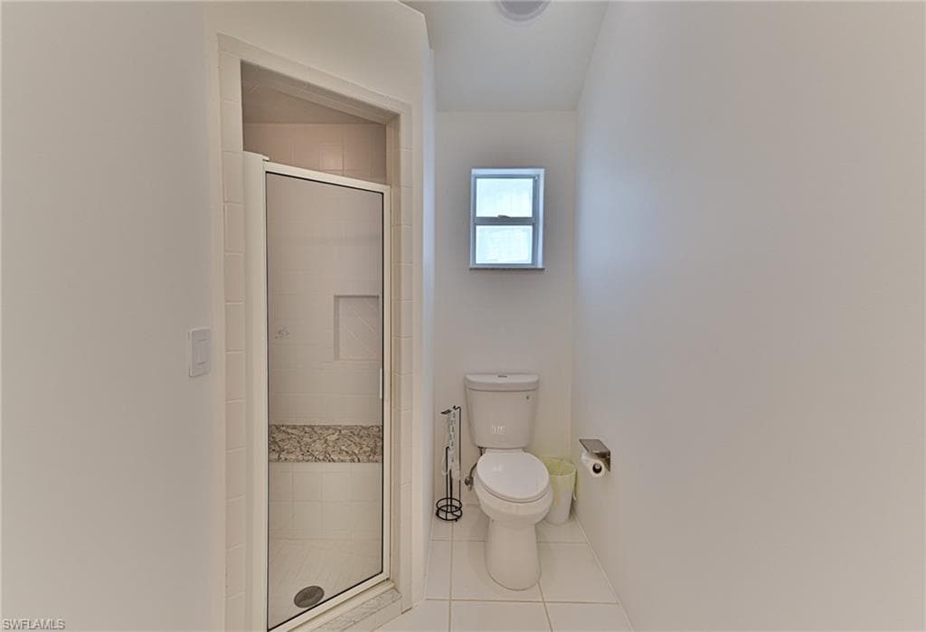 200 Topanga DR-37