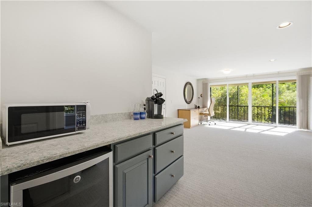27231 Lakeway CT-32