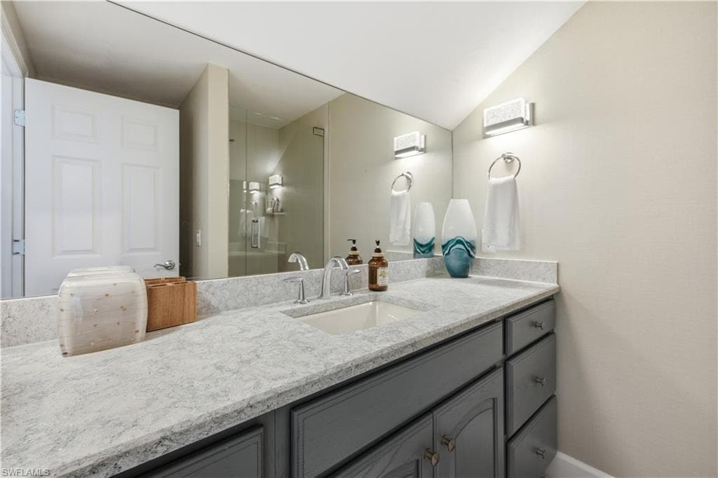 27231 Lakeway CT-33