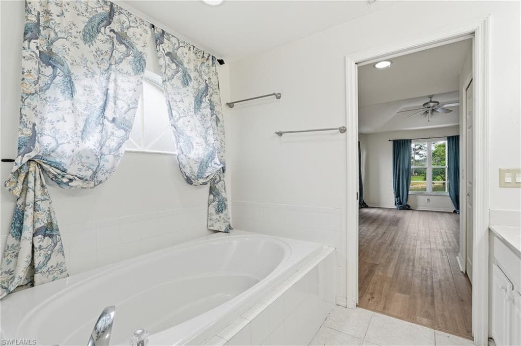 17841 Bermuda Dunes DR-23