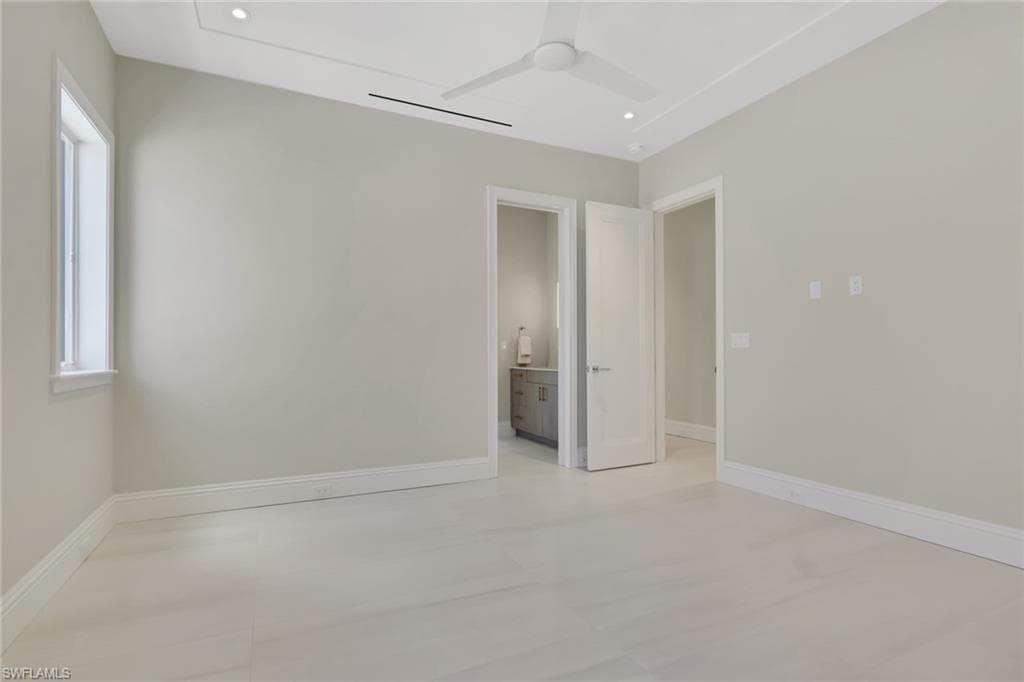 211 1st ST-24