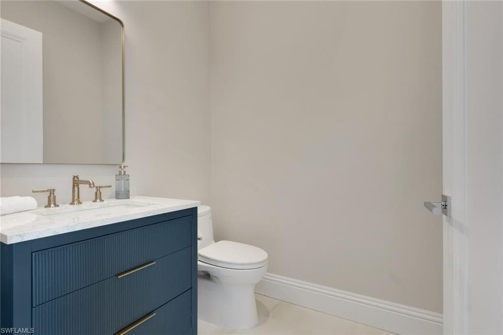 211 1st ST-30