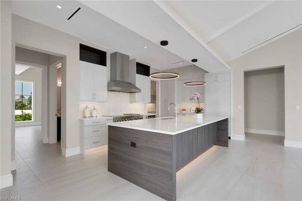 211 1st ST-15