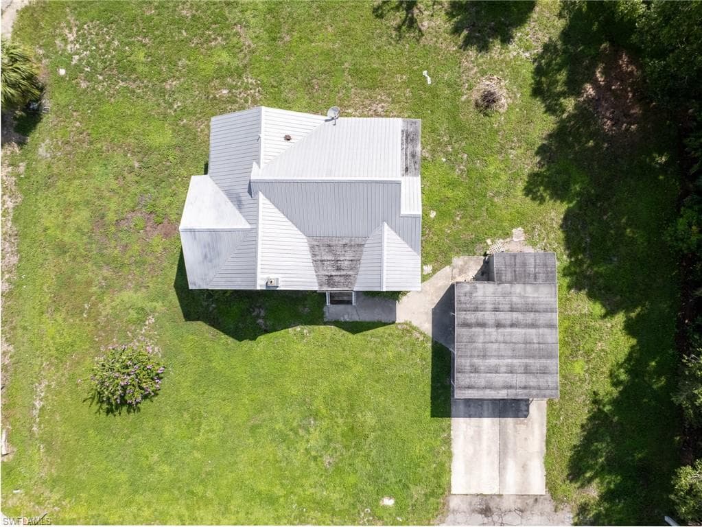 3802 Seminole AVE-29
