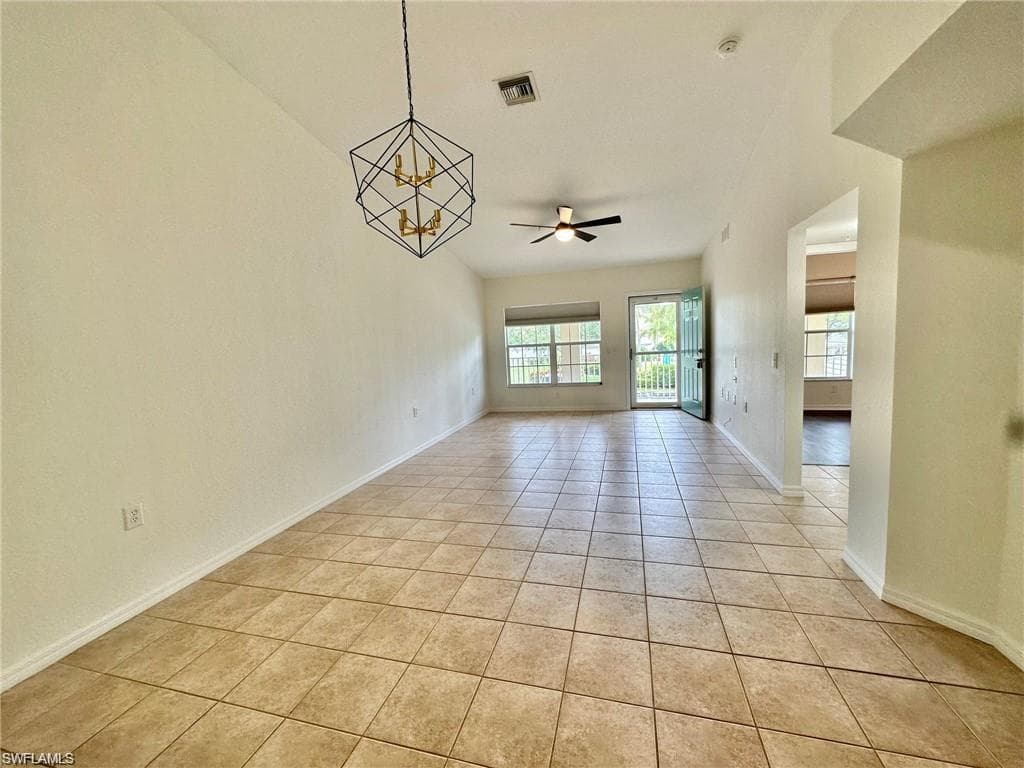 25735 Lake Amelia WAY 203-6