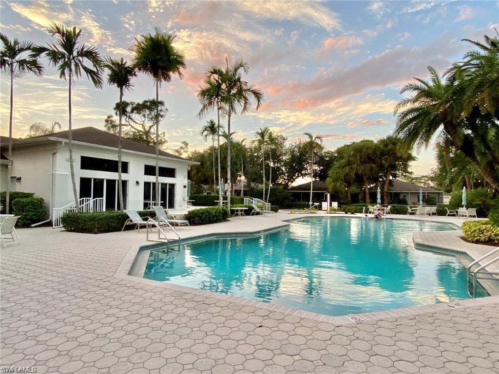 25735 Lake Amelia WAY 203-26
