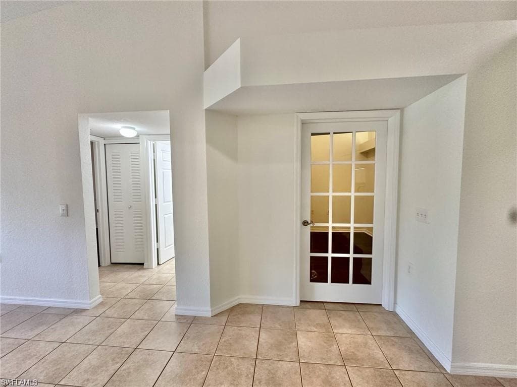 25735 Lake Amelia WAY 203-15
