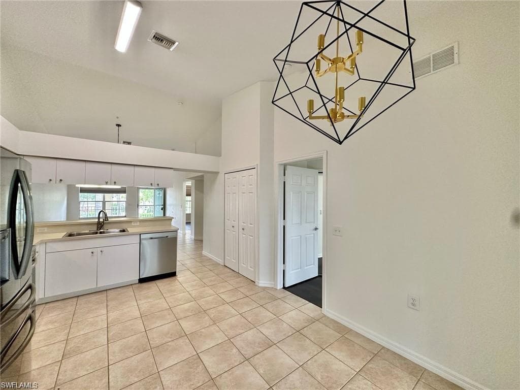 25735 Lake Amelia WAY 203-8