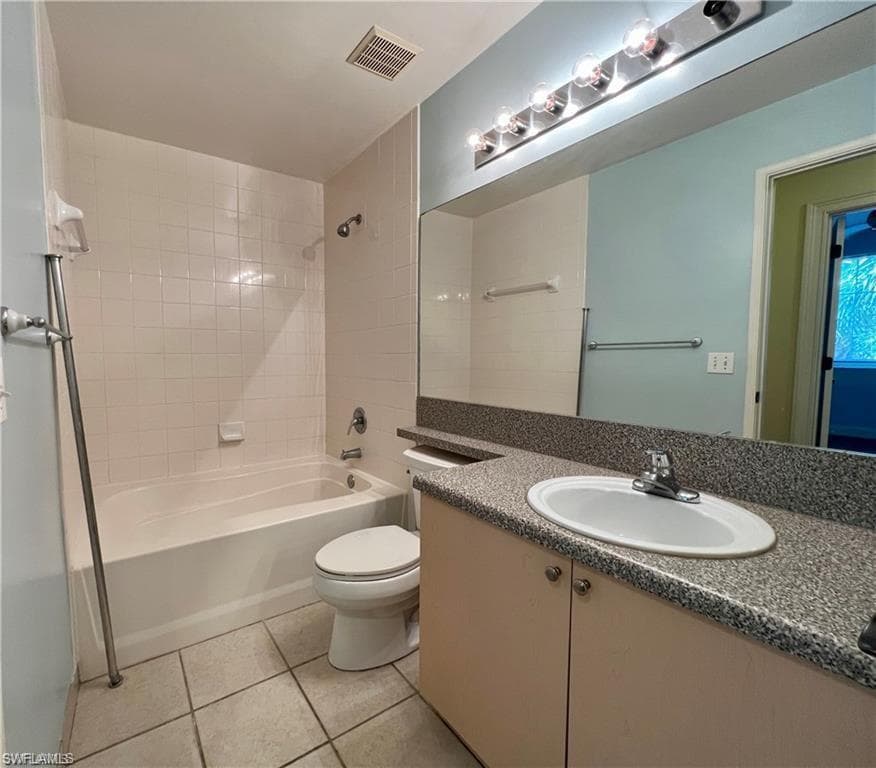 1160 Reserve WAY 207-14