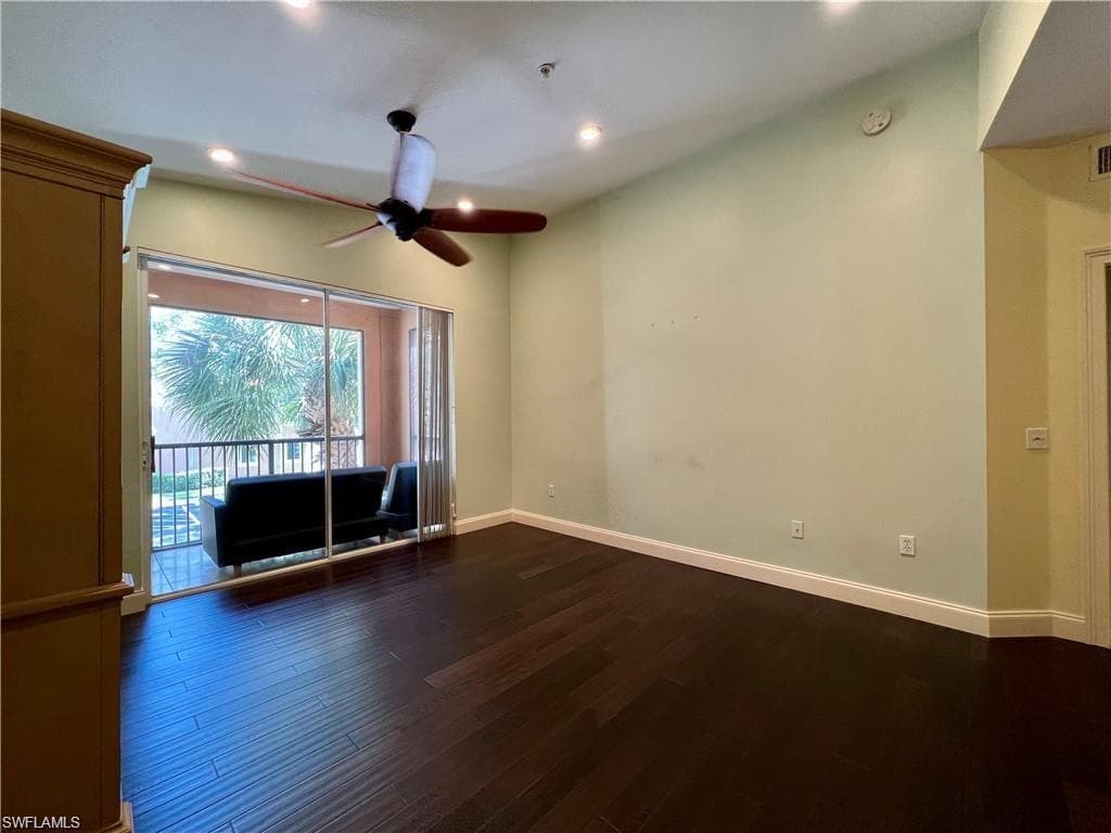1160 Reserve WAY 207-4