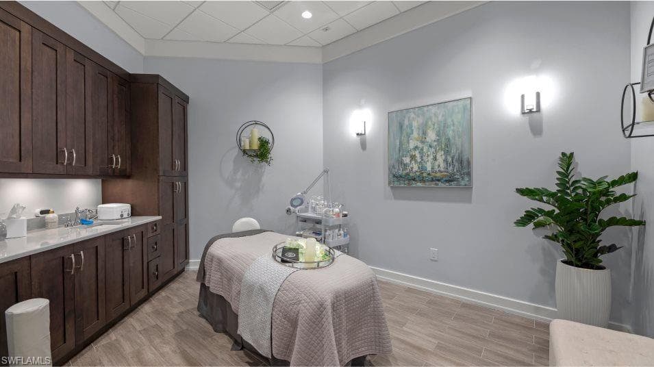17211 Blue Sapphire DR-34