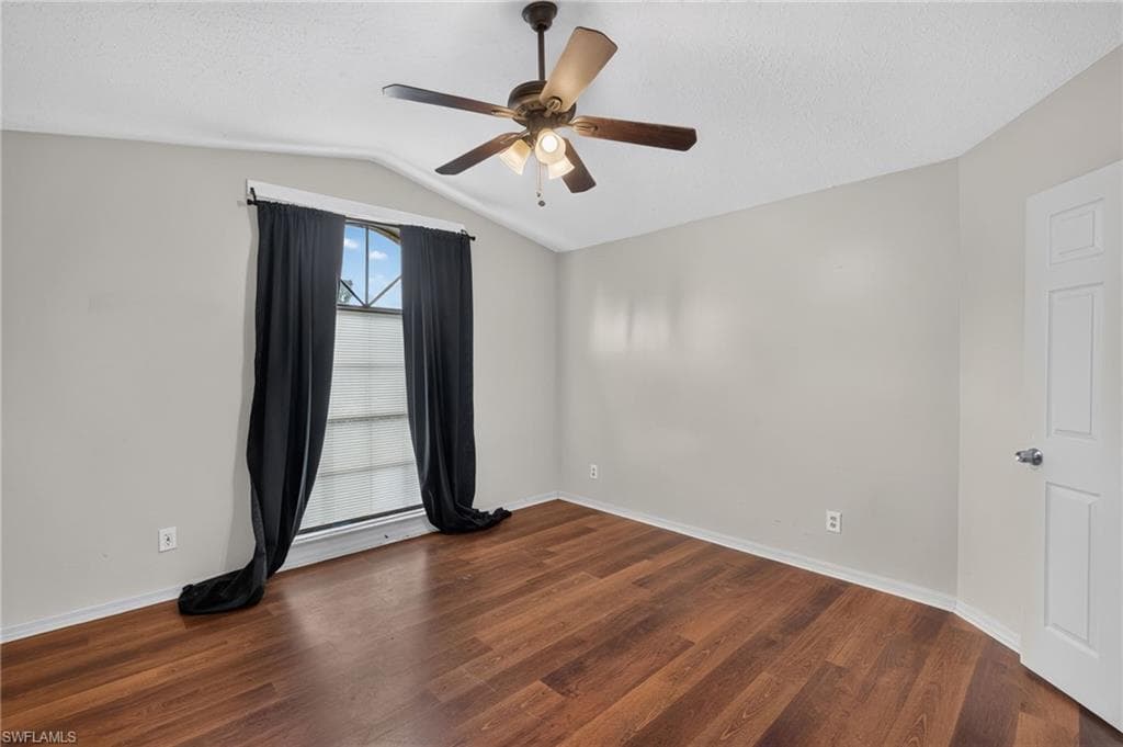 17565 Lee RD-14