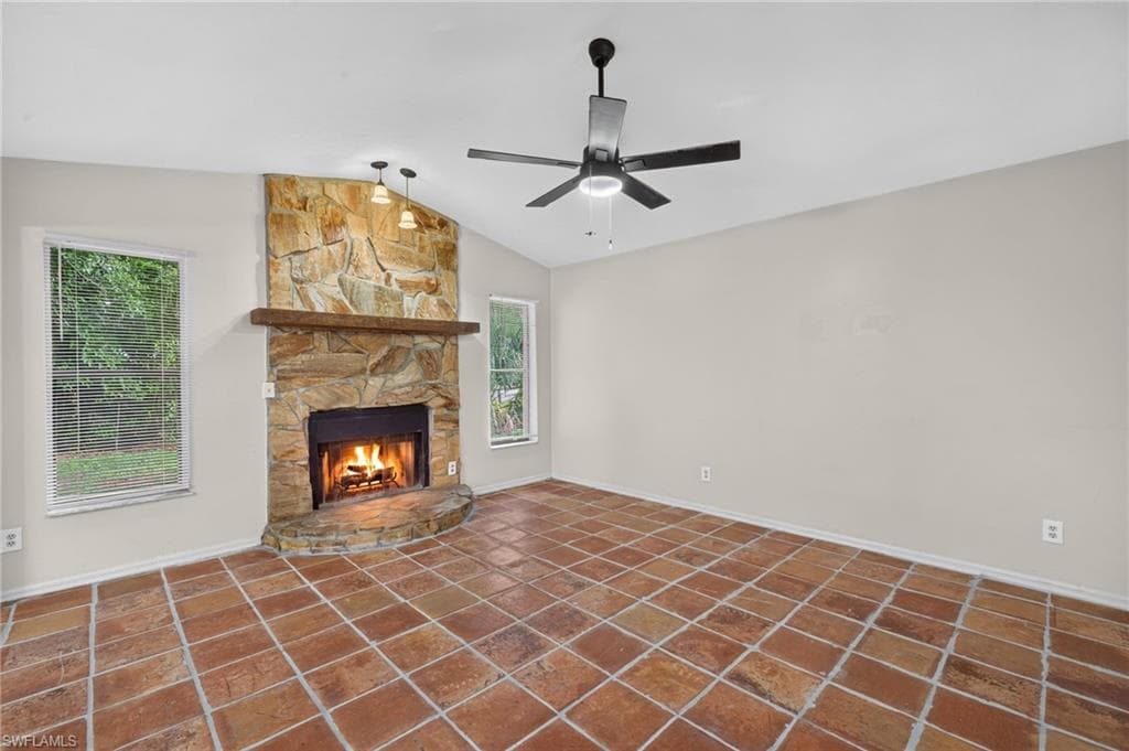 17565 Lee RD-4