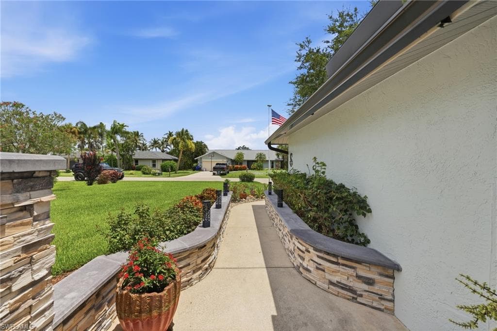 6037 Birnam Wood LN-47