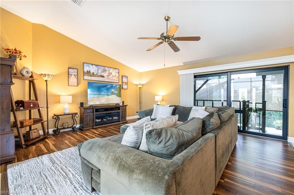 6037 Birnam Wood LN-9