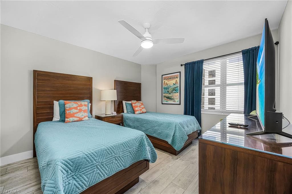6620 Estero BLVD 1006-16