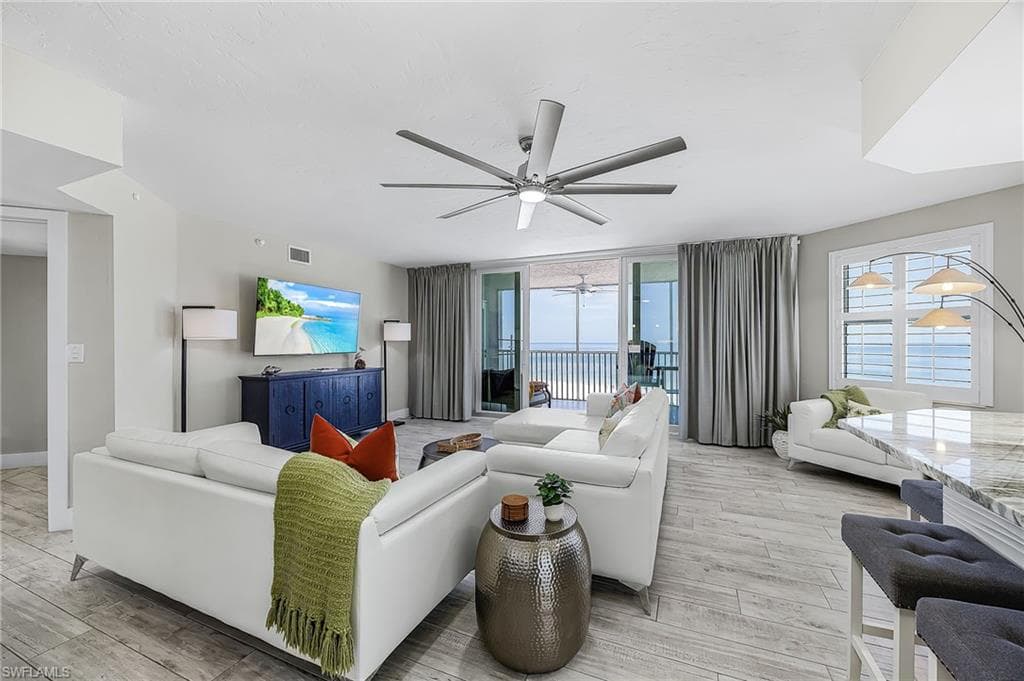 6620 Estero BLVD 1006-7