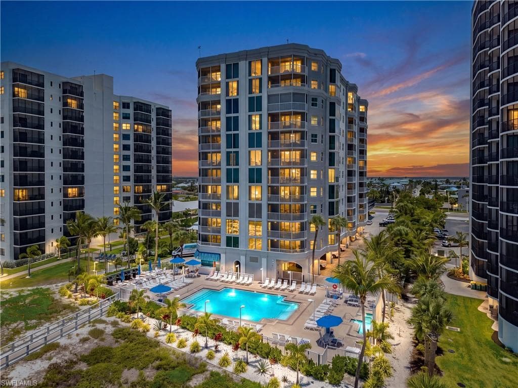 6620 Estero BLVD 1006-38