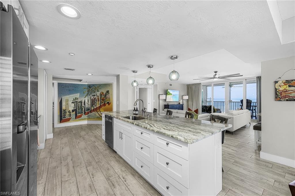 6620 Estero BLVD 1006-10