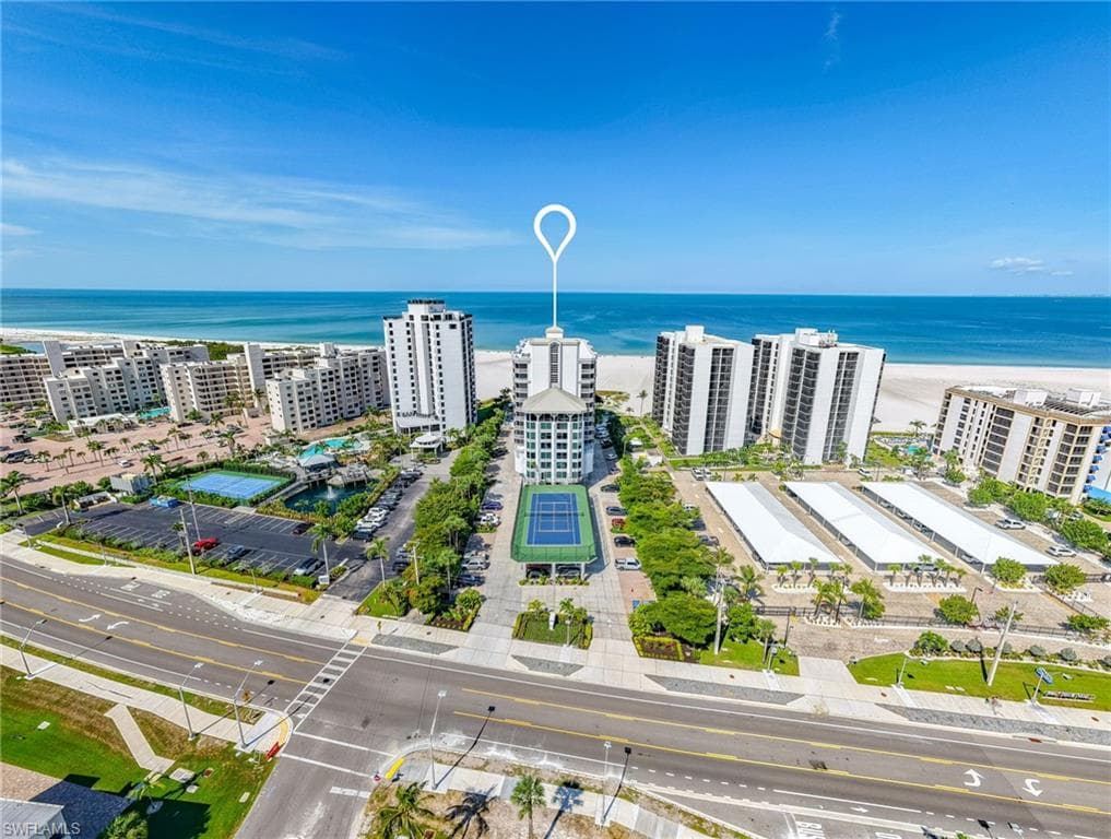 6620 Estero BLVD 1006-31