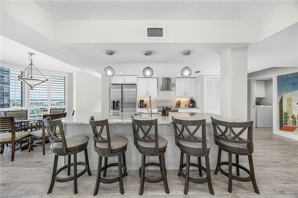 6620 Estero BLVD 1006-8
