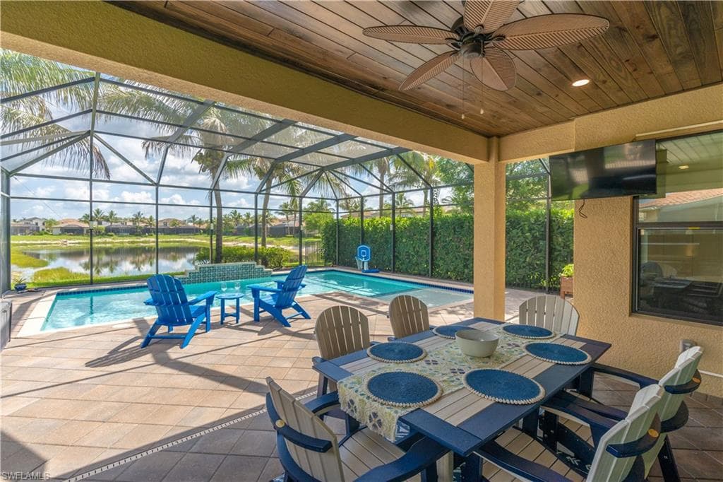4347 Aurora ST-28