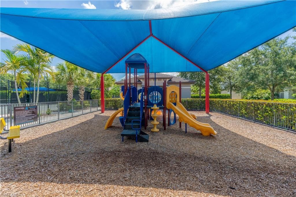 4347 Aurora ST-45