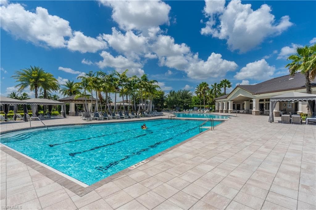 4347 Aurora ST-48