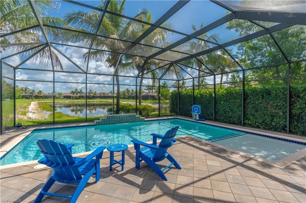 4347 Aurora ST-29