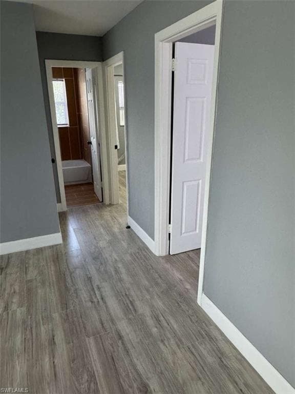 2839/2841 Evans AVE-14