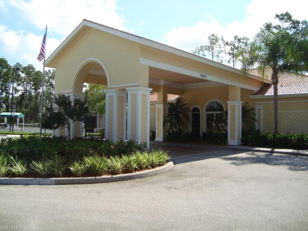 5210 Birmingham DR 101-19
