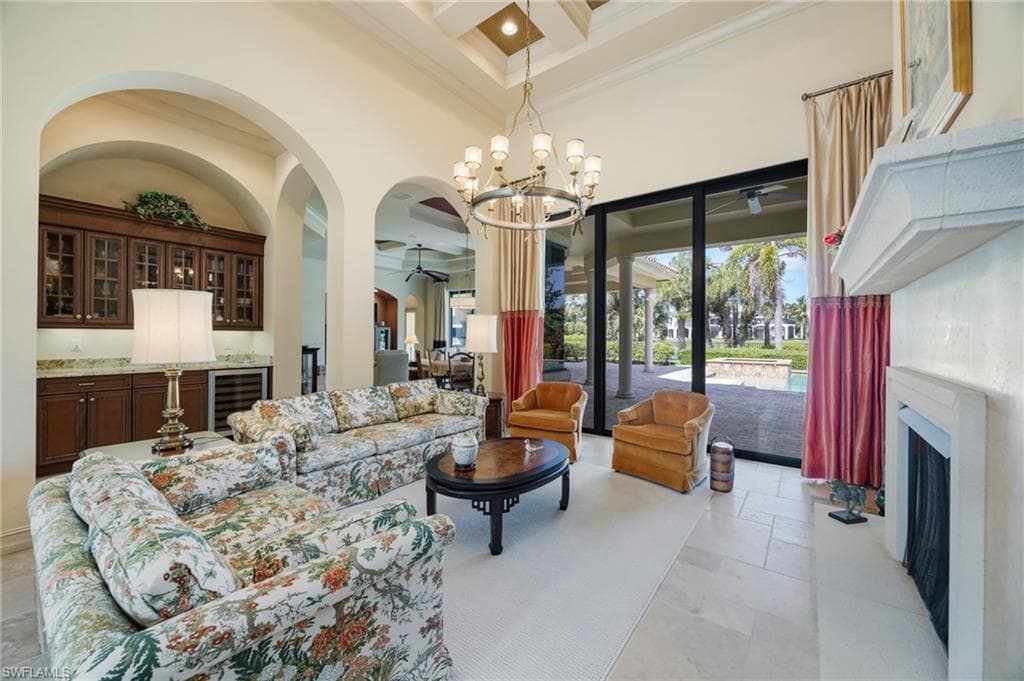 4149 Cortland WAY-6