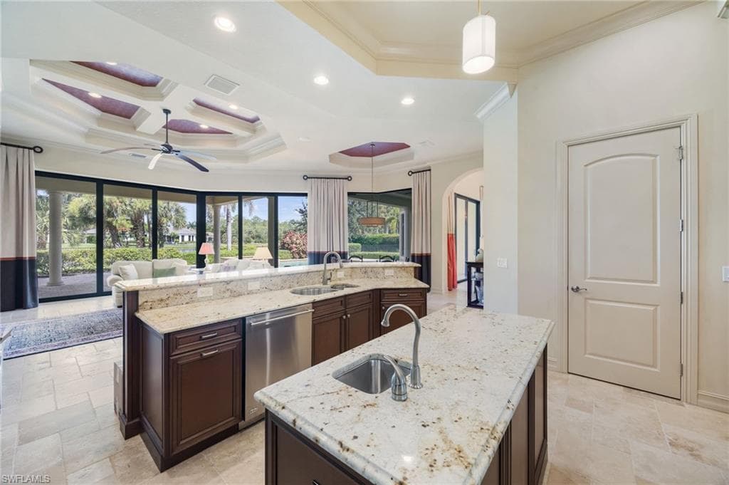 4149 Cortland WAY-13