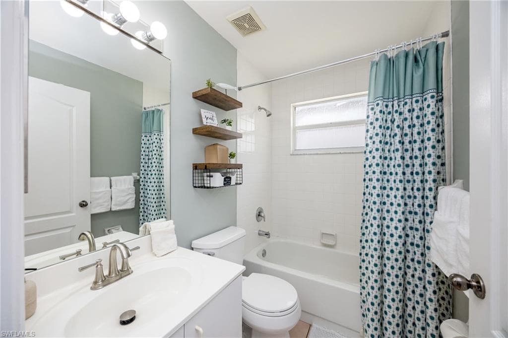 2656 River Reach DR-17