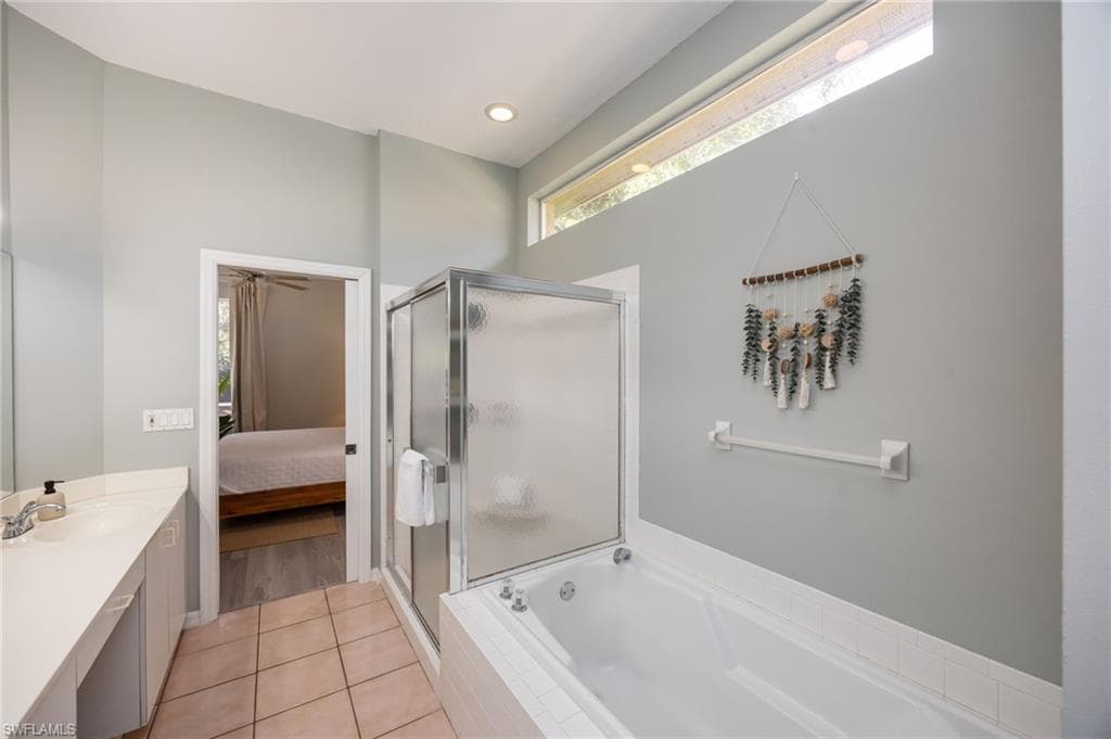 2656 River Reach DR-14