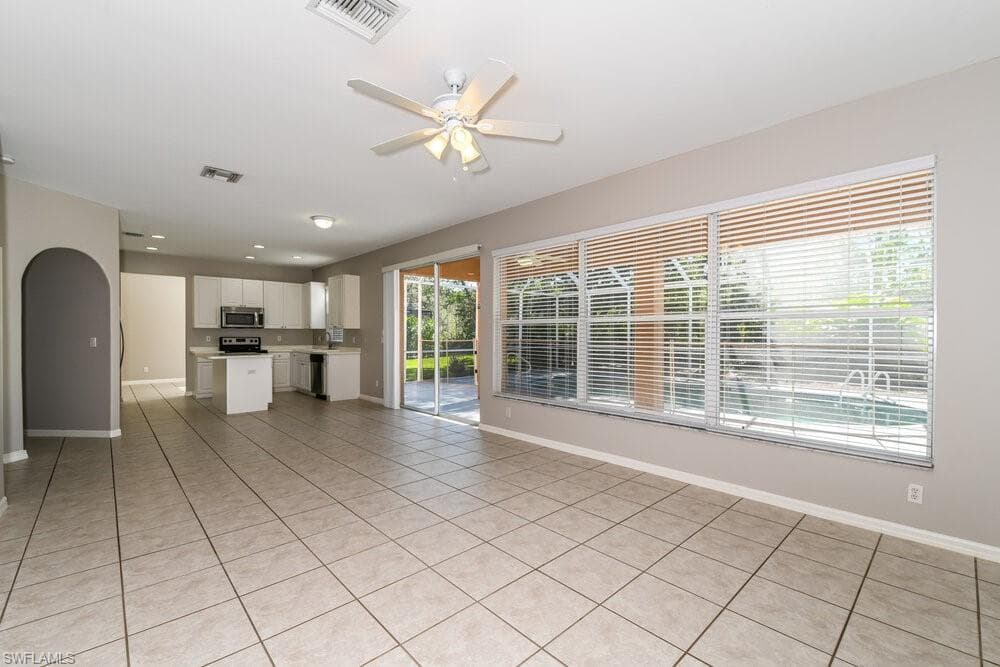 8976 Cypress Preserve PL-5