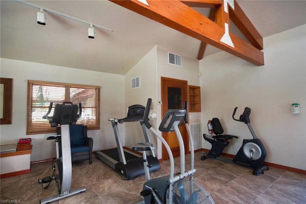 9262 Palm Island CIR-42